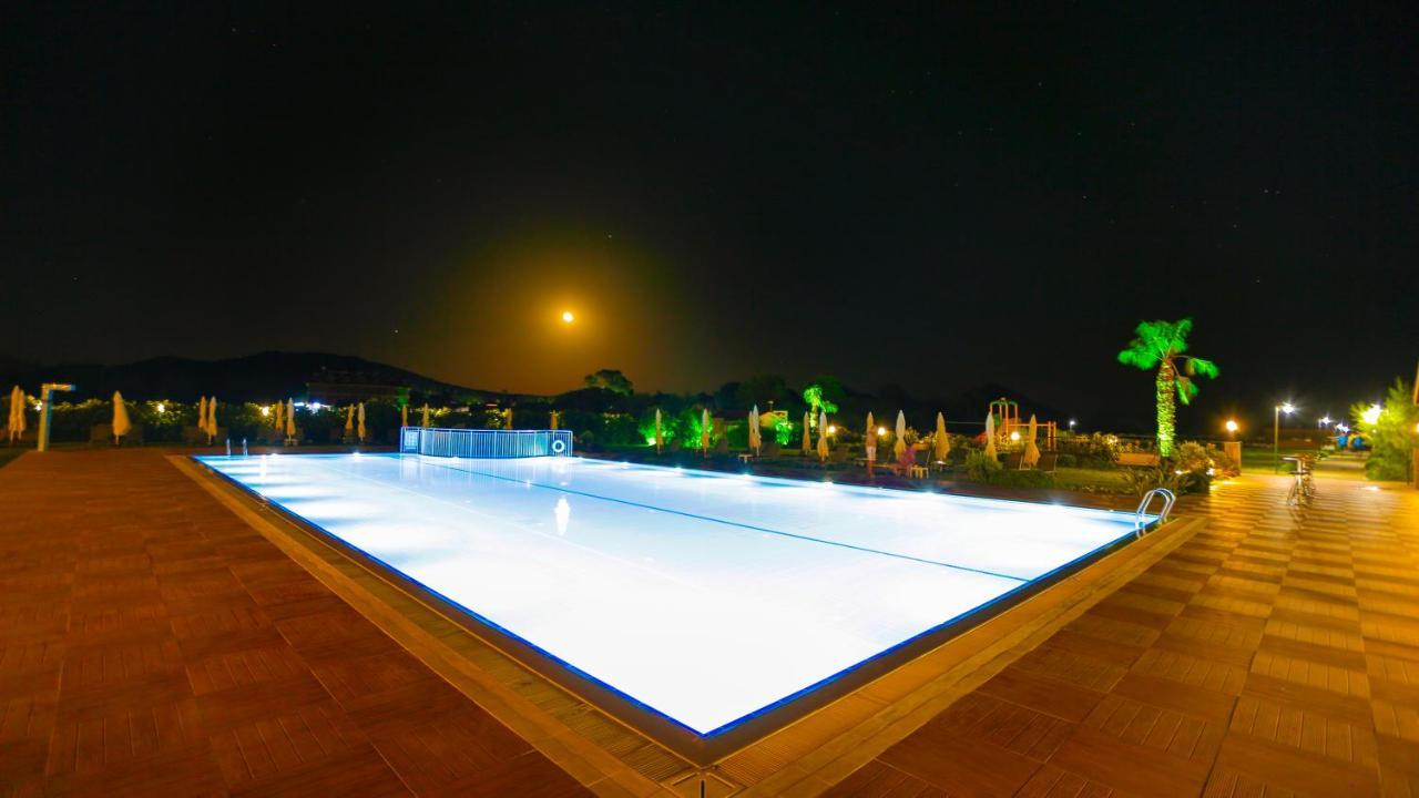 Acroter Hotel Spa ダッチャ エクステリア 写真